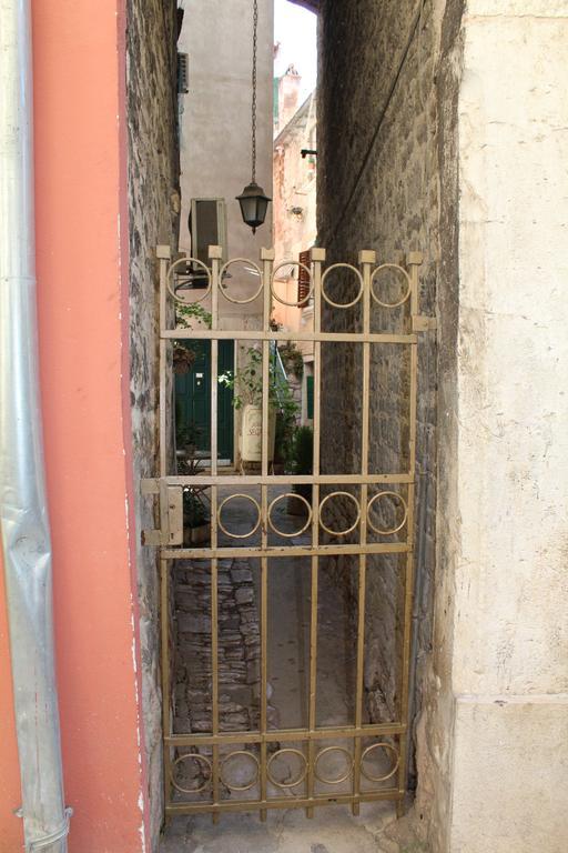 Rooms Da Angelica Old City 2 罗维尼 外观 照片